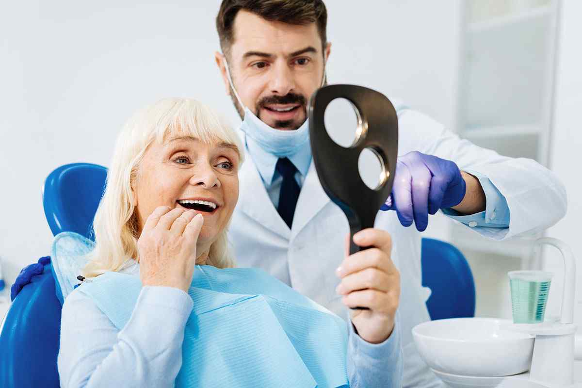 https://dentalcare.travelteam.al/wp-content/uploads/2020/01/home-services-4.jpg